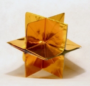 Origami Intersecting planes by Jun Maekawa on giladorigami.com