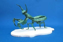 Origami Praying mantis by Satoshi Kamiya on giladorigami.com