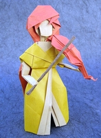 Origami Violinist by Hojyo Takashi on giladorigami.com