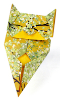 Origami Cat bookmark by Jo Nakashima on giladorigami.com