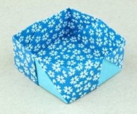 Origami Arlington box by Nick Robinson on giladorigami.com