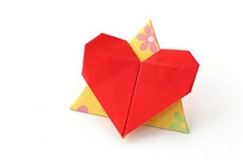 Origami Love triangle by Francis Ow on giladorigami.com