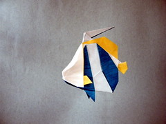 Origami Pennant coralfish by Kyouhei Katsuta on giladorigami.com