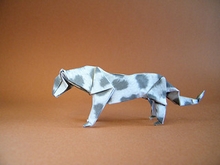 Origami Snow leopard by Tong Liu (G.T. Liu) on giladorigami.com