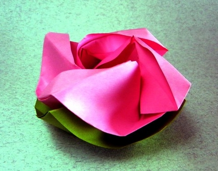 Origami Rose by Nilva Pillan on giladorigami.com