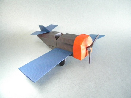 Origami Red Baron by Federico Scalambra on giladorigami.com