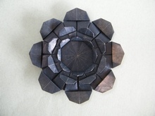 Origami Floral perpetua by Dasa Severova on giladorigami.com