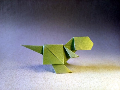 Origami Square dino by Xabier Sevillano on giladorigami.com