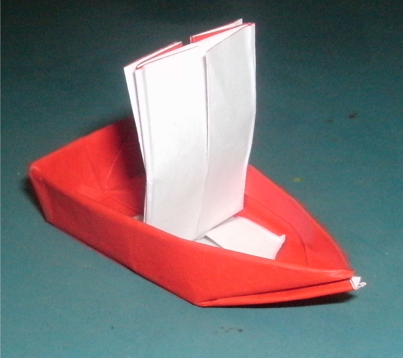 Origami Sailboat by Hadi Tahir on giladorigami.com