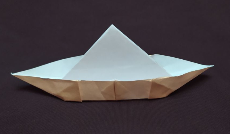 Origami Sailboat by Hadi Tahir on giladorigami.com