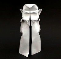 Origami Dracula by Yara Yagi on giladorigami.com