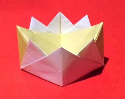 Origami Crown by Oriol Esteve on giladorigami.com