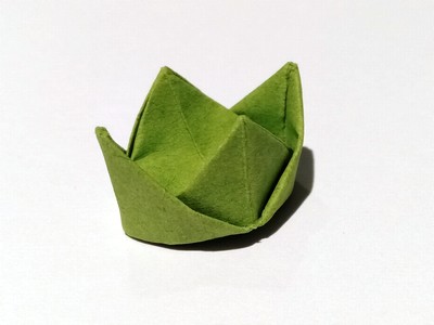 Origami Crown by Paul Jackson on giladorigami.com