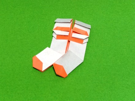 Origami Socks by Drew Heskett on giladorigami.com